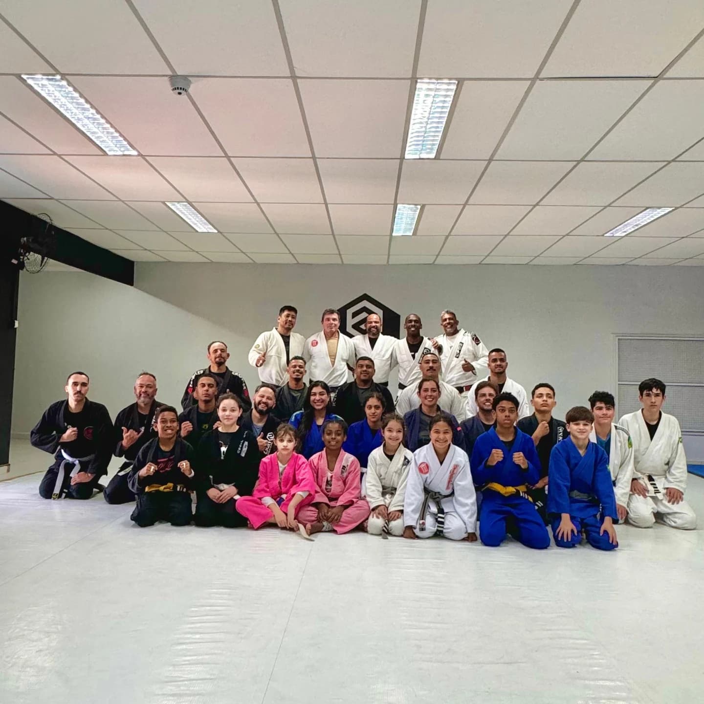 Zion BJJ - Grupo na academia